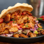 White box pre cooked donner kebab 1kg bag